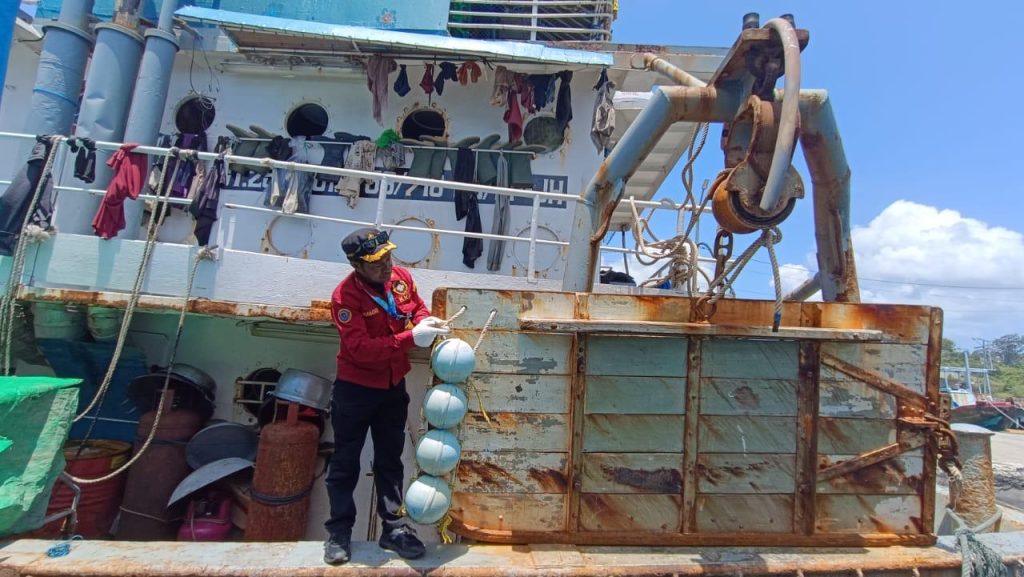 Direktur Jenderal Perikanan Tangkap, Lotharia Latif, menegaskan penguatan pengawasan terhadap pengoperasian kapal JHUB di Merauke guna memastikan kepatuhan terhadap zona koordinat dan perlindungan nelayan tradisional.