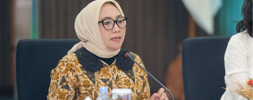Menteri PPPA Arifah Fauzi saat memberikan keterangan resmi terkait kasus kekerasan anak di daycare Yogyakarta.