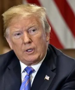 Potret Presiden AS Donald Trump saat memberikan keterangan pers mengenai situasi di Timur Tengah.