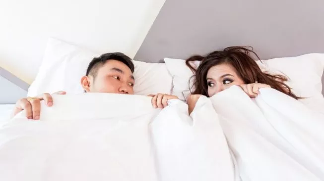 Kamar hotel tempat penemuan calon pengantin wanita asal Pati yang kabur bersama kekasihnya saat hendak diperiksa oleh tim penyidik Polresta Pati.