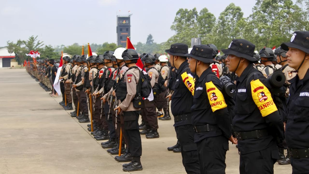 Upacara Peringatan Hari Bhayangkara Ke-80 Korbrimob Cikeas